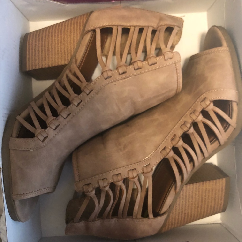 Rampage heels
